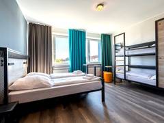 Zimmerbild 5
