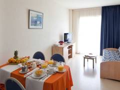Zimmerbild 13