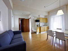 Zimmerbild 6