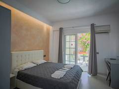 Zimmerbild 1