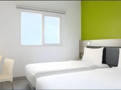 Zimmerbild 7