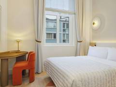 Zimmerbild 4
