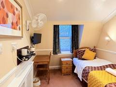 Zimmerbild 17