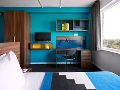 Zimmerbild 8
