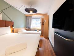Zimmerbild 6