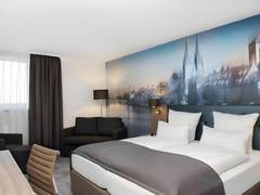 Zimmerbild 5
