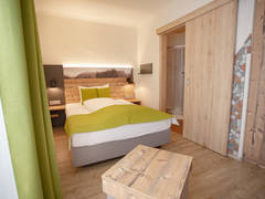 Zimmerbild 6