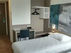 Zimmerbild 6
