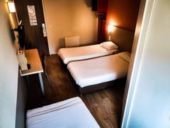 Zimmerbild 6