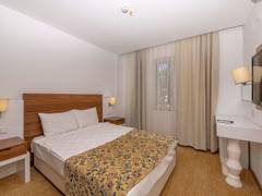 Zimmerbild 5