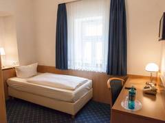 Zimmerbild 8