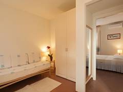 Zimmerbild 5