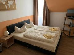 Zimmerbild 15