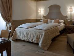 Zimmerbild 6