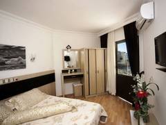 Zimmerbild 6