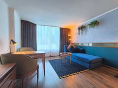 Zimmerbild 6