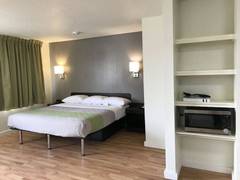 Zimmerbild 6