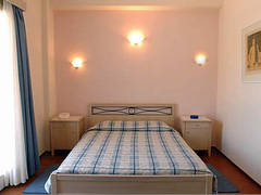 Zimmerbild 4