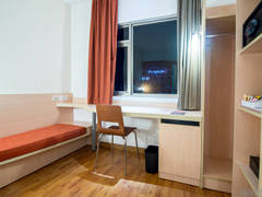 Zimmerbild 2