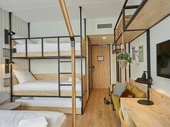 Zimmerbild 4