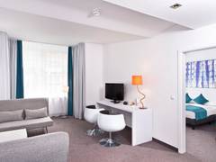 Zimmerbild 14