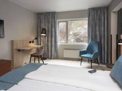 Zimmerbild 6