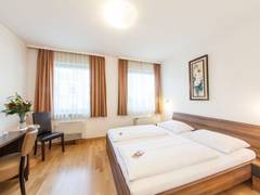 Zimmerbild 6