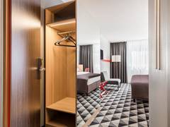Zimmerbild 6