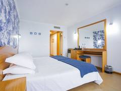 Zimmerbild 8