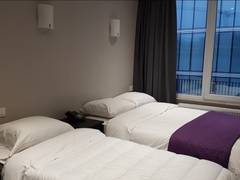 Zimmerbild 6