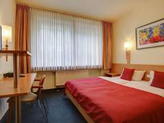 Zimmerbild 7