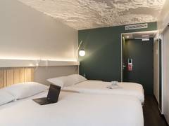 Zimmerbild 6