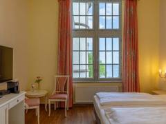 Zimmerbild 8