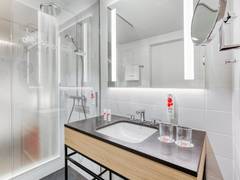 Zimmerbild 7