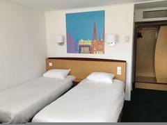 Zimmerbild 6