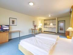 Zimmerbild 12