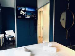Zimmerbild 12