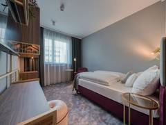 Zimmerbild 4