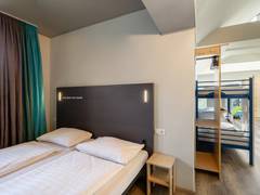 Zimmerbild 4