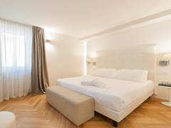 Zimmerbild 16