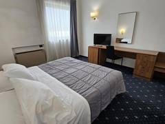 Zimmerbild 4