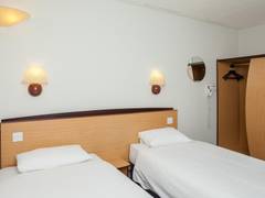 Zimmerbild 13