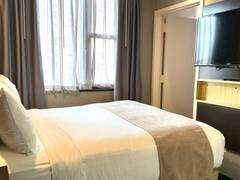 Zimmerbild 6