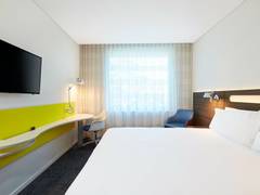 Zimmerbild 7