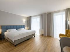 Zimmerbild 13