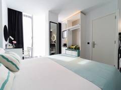 Zimmerbild 8