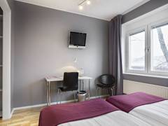 Zimmerbild 6