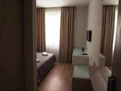 Zimmerbild 4