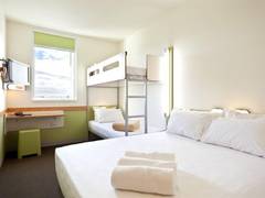 Zimmerbild 8