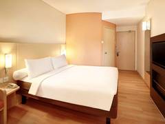 Zimmerbild 6